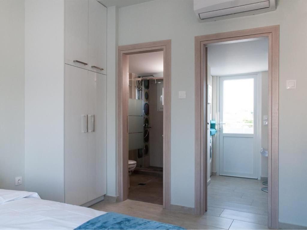 Konstantinou Apartment - Smart & Roof Top Terrace أثينا المظهر الخارجي الصورة